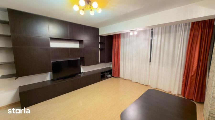 Apartament cu 3 camere, mobilat în Moșilor