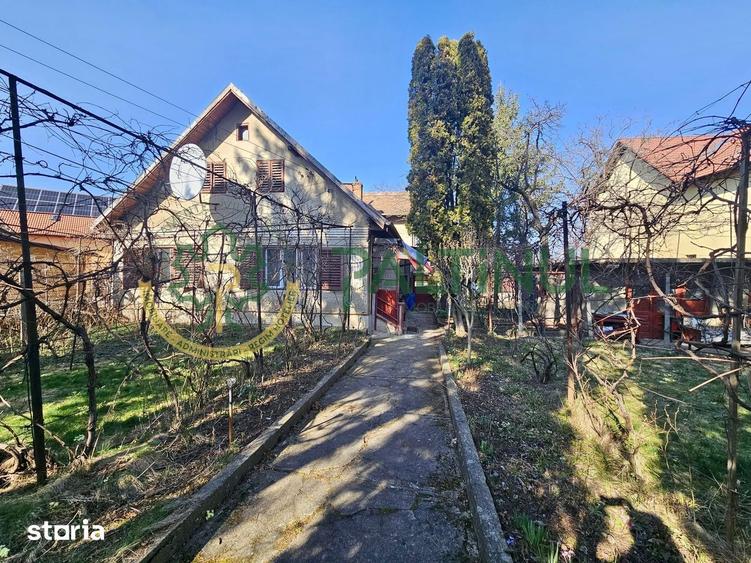 Casă cu 2 camere cu Canalizare în Trei Stejari