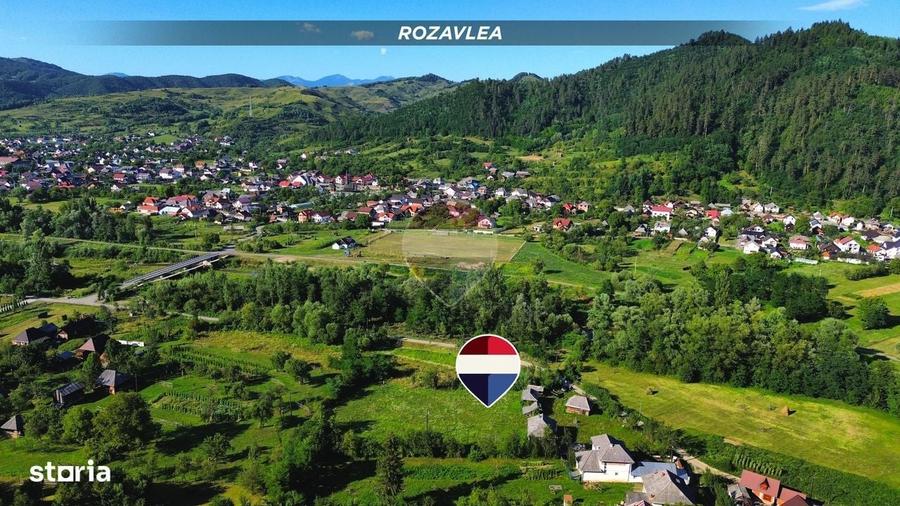 Casă cu 3 camere în Rozavlea