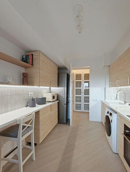 Apartament cu 3 camere decomandat în Pipera
