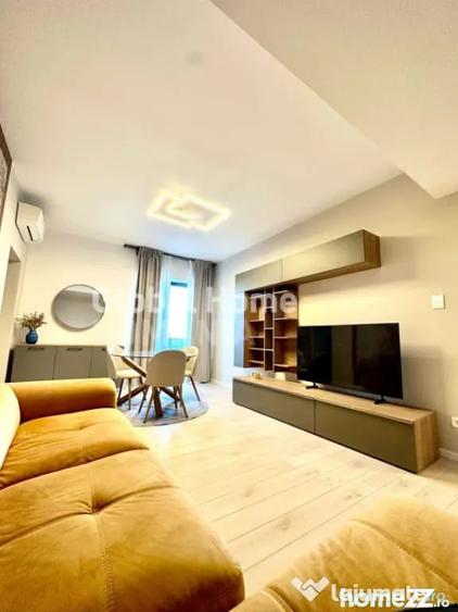 Apartament cu 2 camere decomandat în Băneasa
