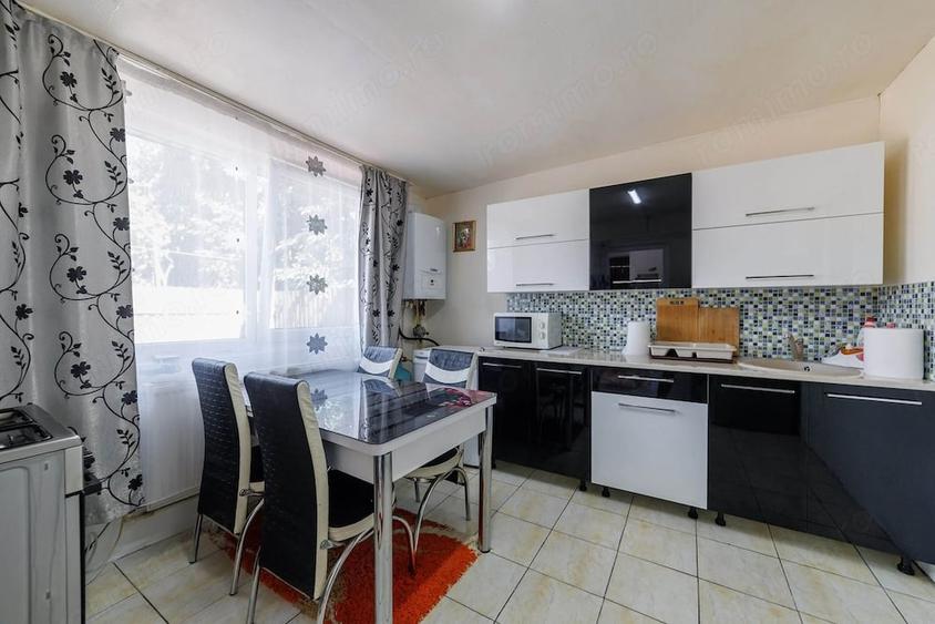 Casă cu 2 camere cu Teren 95 Mp în Periferie