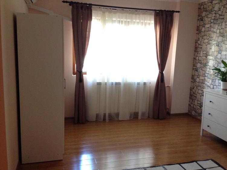 Apartament cu 2 camere decomandat în Rahova