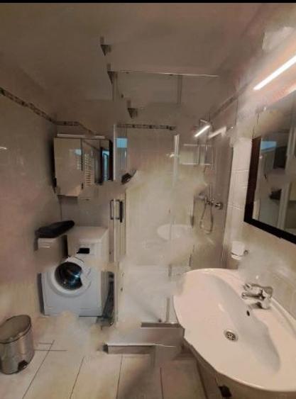 Apartament cu 2 camere semidecomandat în Ștefan cel Mare