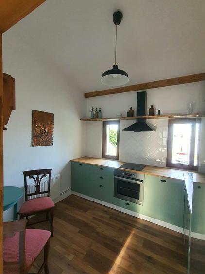 Apartament cu 3 camere decomandat, mobilat în Unirii