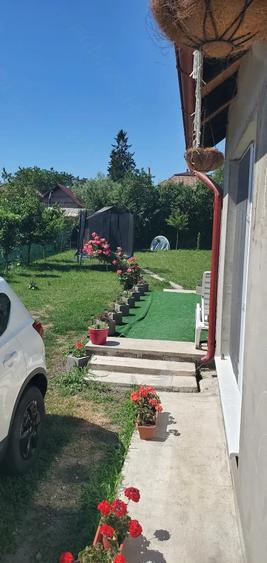 Casă cu 2 camere cu Teren 9 Mp în Central