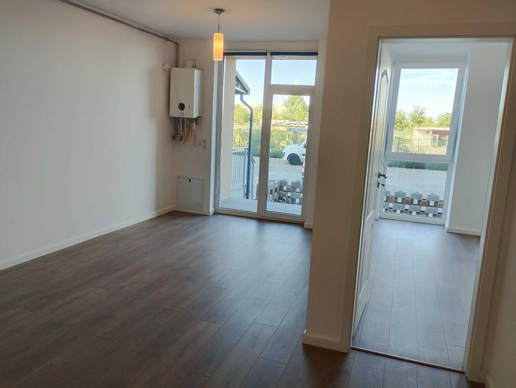 Apartament cu 2 camere decomandat în Torontalului