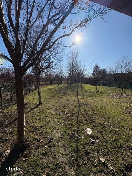 Casă cu 5 camere cu Teren 1600 Mp în Săcălășeni