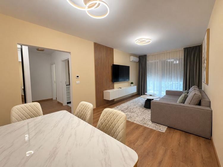 Apartament cu 2 camere decomandat în Central
