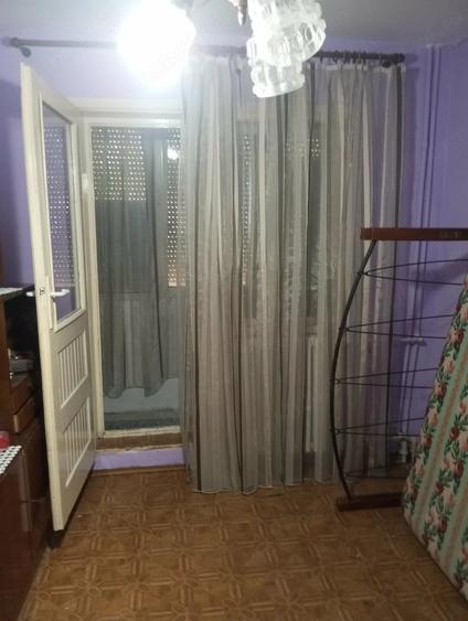 Apartament cu 2 camere decomandat în Iosia