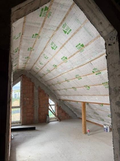 Duplex cu 4 camere cu Canalizare în Iris