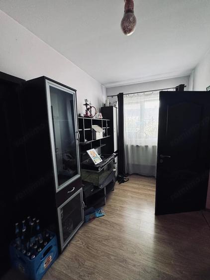 Apartament cu 3 camere nedecomandat în Iosefin