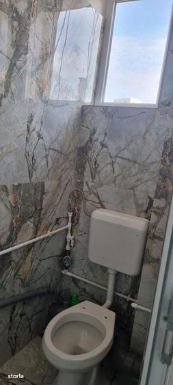 Spațiu comercial, de 17 mp, în Central