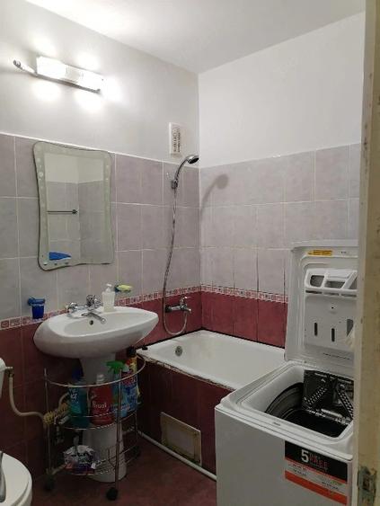 Garsonieră decomandată în Nord