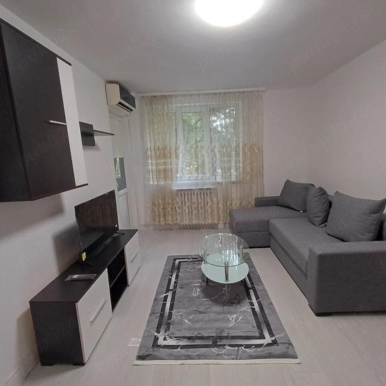 Apartament cu 2 camere semidecomandat în Titan