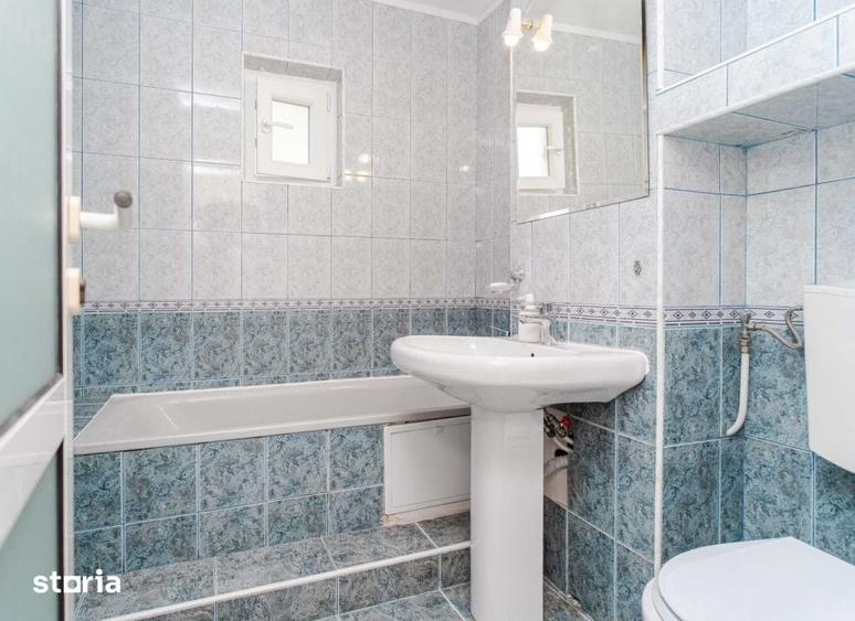 Apartament cu 3 camere în Păcurari