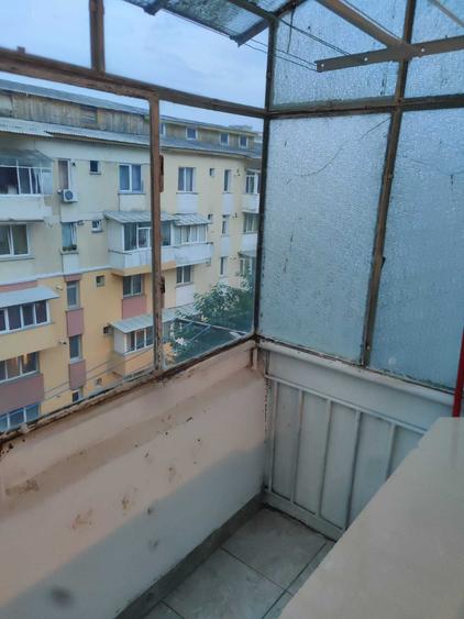 Apartament cu 2 camere decomandat în Dărmănești
