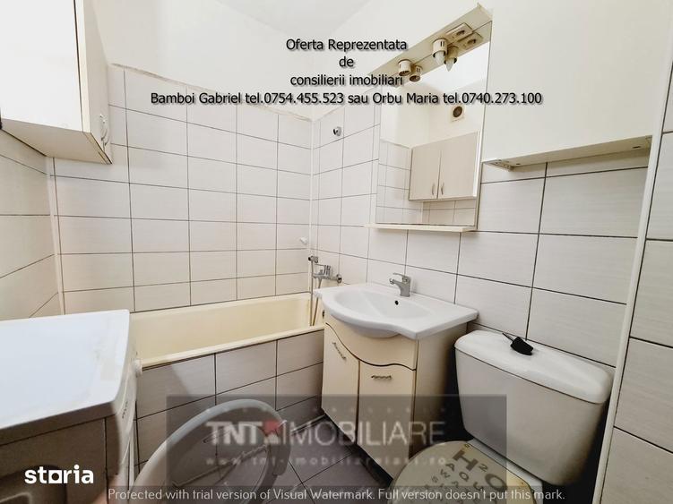 Apartament cu 2 camere decomandat în Podu Roș