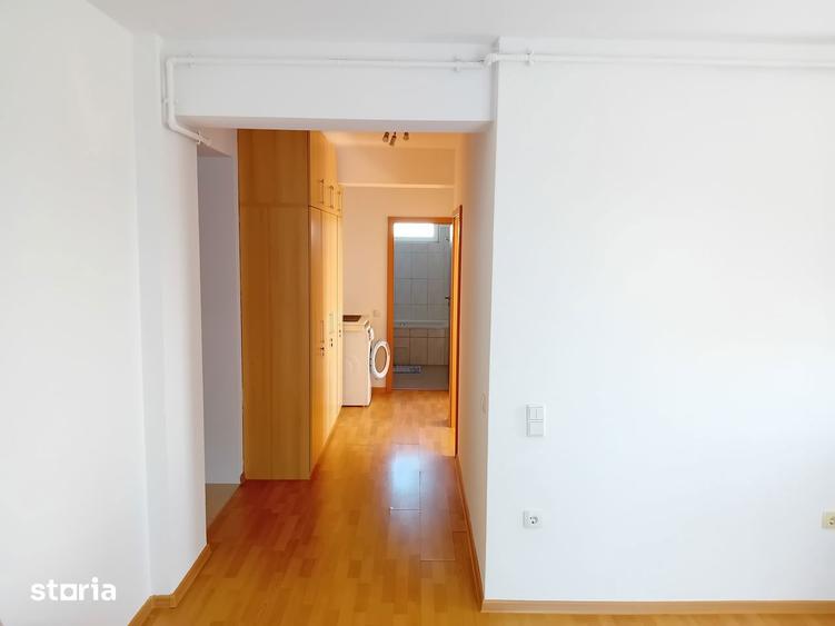 Apartament cu 3 camere, mobilat în Turnișor