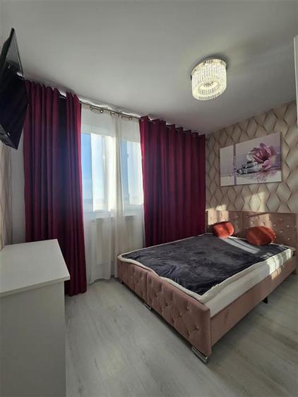 Apartament cu 2 camere decomandat în Podu Roș