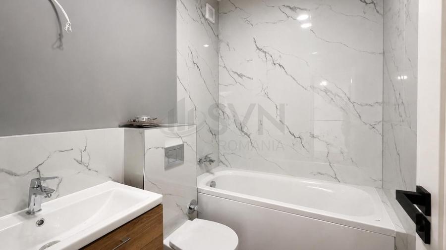 Apartament cu 3 camere decomandat în Sisești