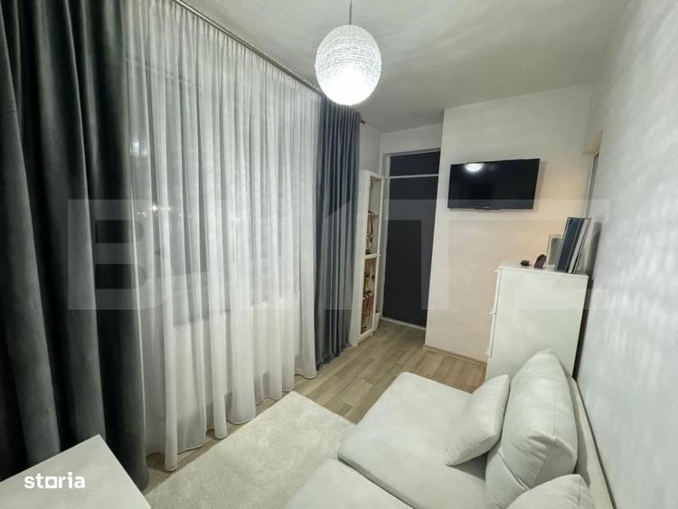 Apartament cu 3 camere decomandat în Șanț