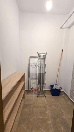 Apartament cu 2 camere decomandat, mobilat în Tractorul
