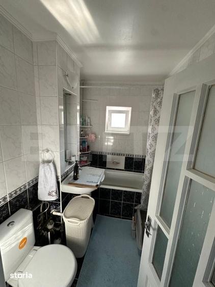 Apartament cu 3 camere decomandat în Obcini