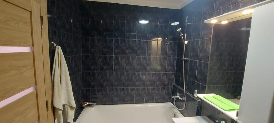 Apartament cu 2 camere decomandat în Basarabia