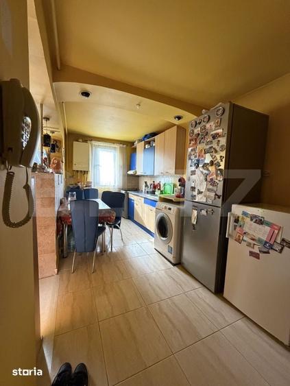 Apartament central, 3 camere, zona Plopilor - 7