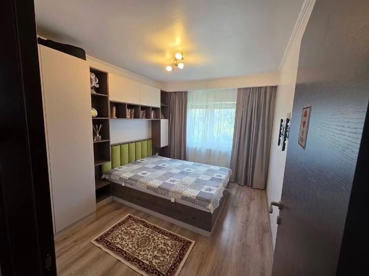 Apartament cu 3 camere decomandat, mobilat în Girocului