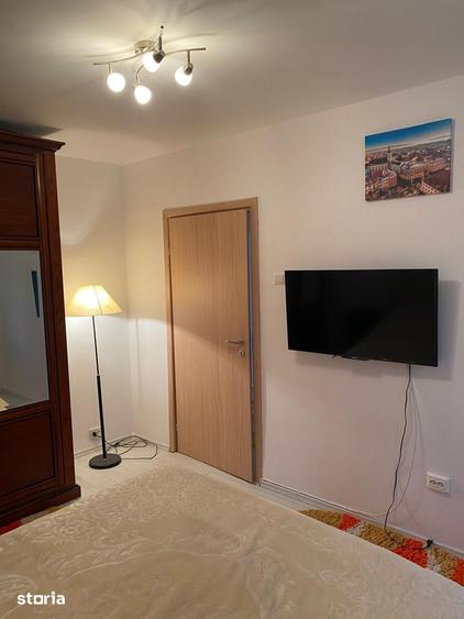 Apartament cu 3 camere decomandat în 13 Septembrie