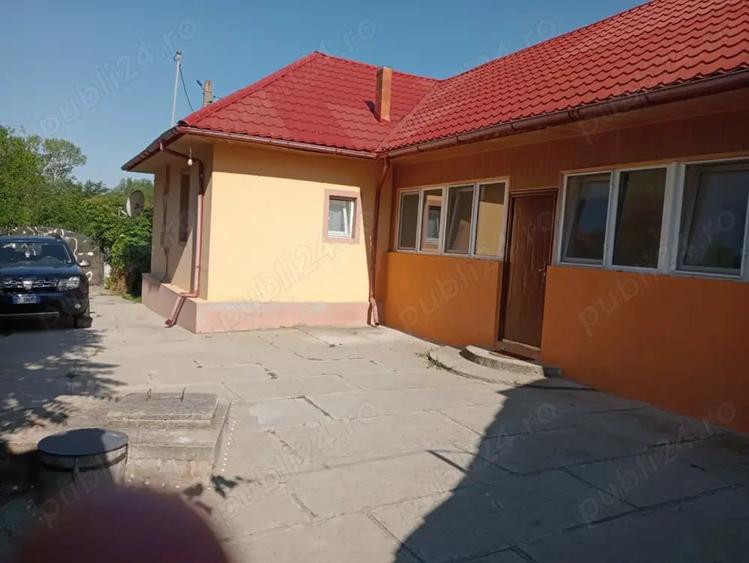 Casă cu 4 camere în Corlățel