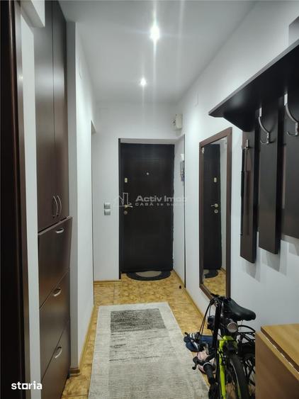 Apartament cu 2 camere semidecomandat în Boldești