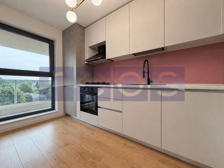 Apartament cu 3 camere decomandat în Străulești