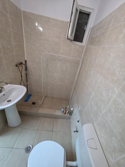 Casă individuală cu 3 camere cu Canalizare în Matei Voievod