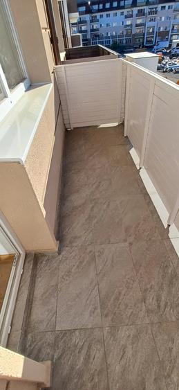 Apartament cu 2 camere semidecomandat în Sânpetru