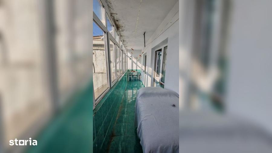 Apartament cu 4 camere decomandat în Gară