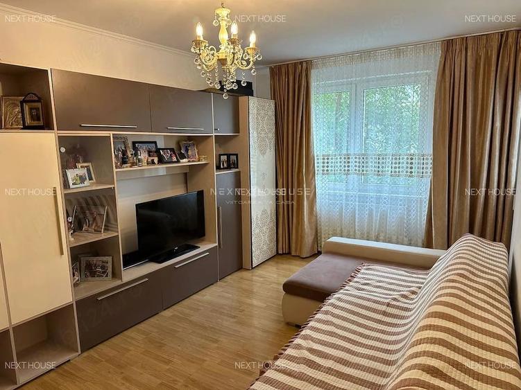 Apartament cu 2 camere decomandat în Militari