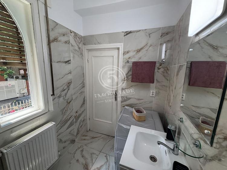 Apartament cu 2 camere semidecomandat, mobilat în Primăverii