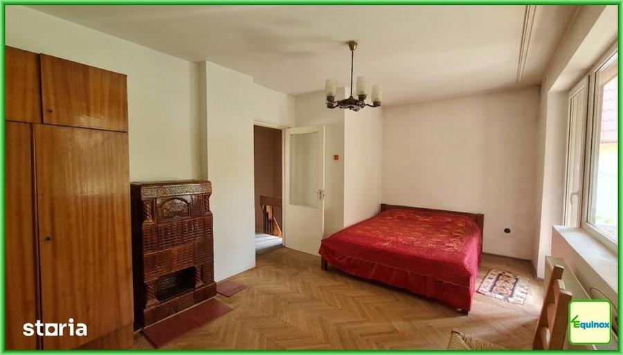 Casă cu 3 camere cu Teren 300 Mp în Central