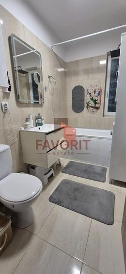 Apartament cu 3 camere decomandat, mobilat în Calea Urseni