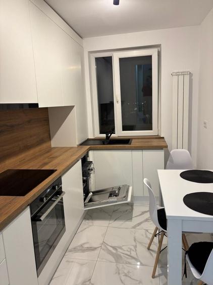 Casă cu 2 camere în Central