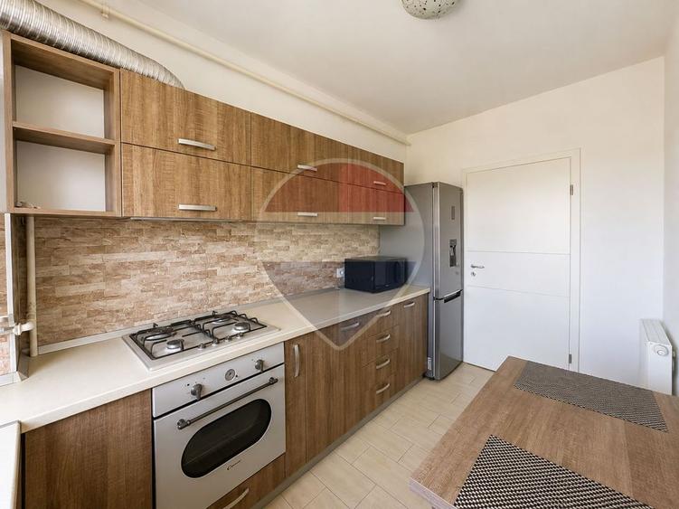 Apartament cu 3 camere decomandat în Avantgarden