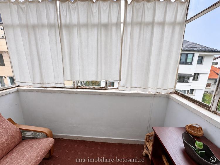 Apartament cu 2 camere semidecomandat în Ultracentral