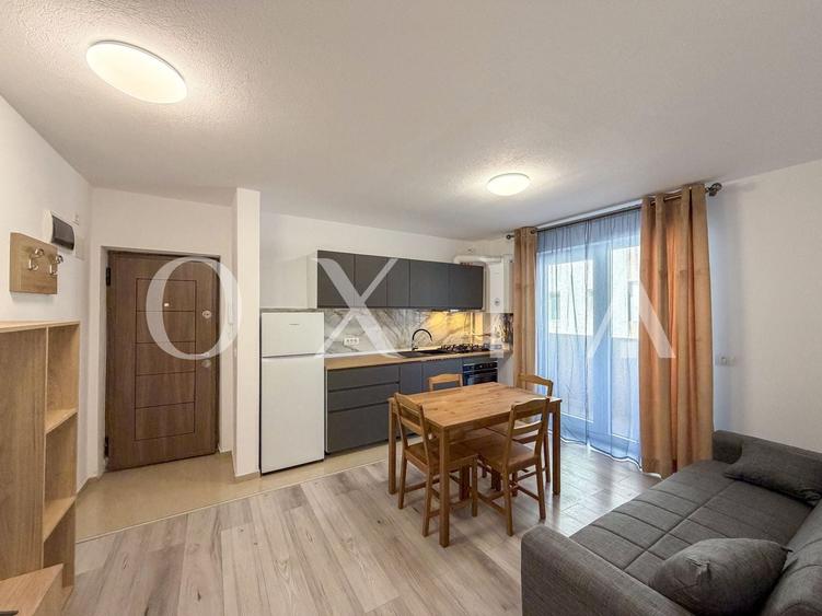 Apartament cu 2 camere semidecomandat, mobilat în Giroc