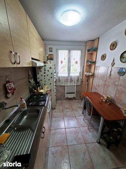 Apartament 3 camere bloc H metrou N. Grigorescu - 13