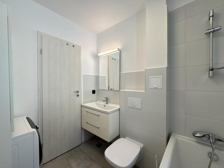 Apartament cu 2 camere decomandat, mobilat în Vest