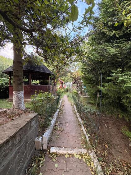 Casă individuală cu 5 camere cu Garaj în Breaza de Sus