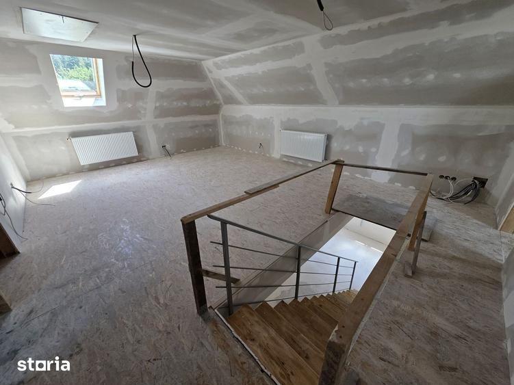 Casă cu 3 camere cu Teren 800 Mp în Beliș